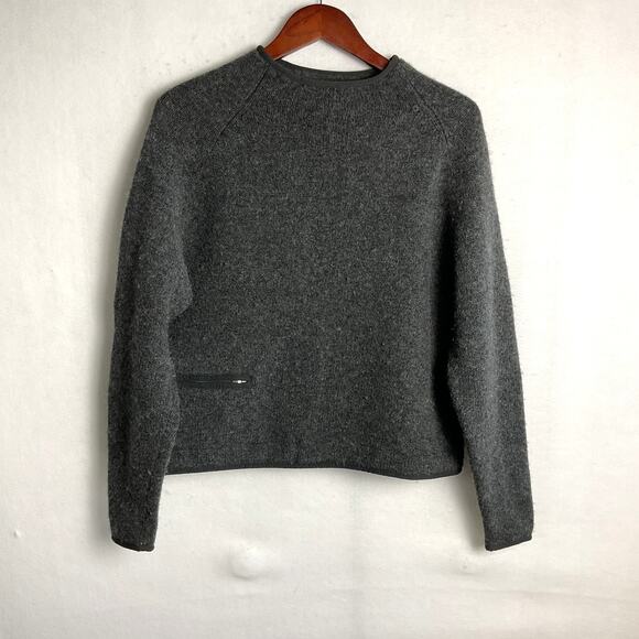 LL Bean Outdoor Cropped Shetland Wool Pullover Sweater Size Large O MW 33 71341 - Picture 2 of 11